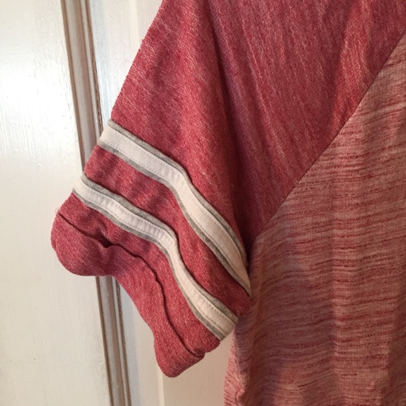 Pink Raglan tee - Picture 2 of 2